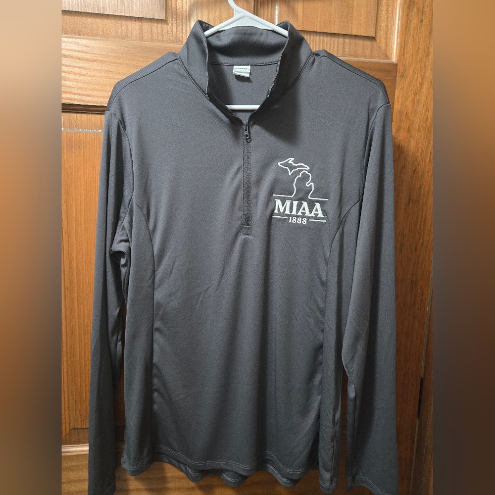 MIAA Women's Charcoal Light Weight Quarter-Zip, NEW